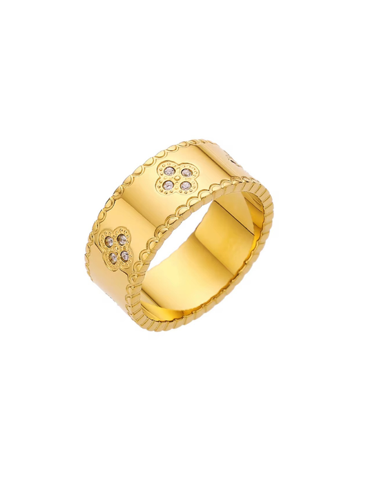 GRACIE CLOVER RING