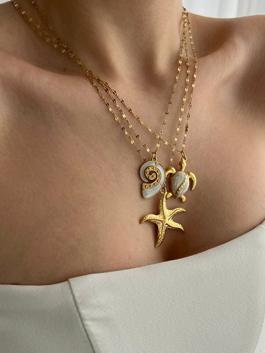SELORIA NECKLACES