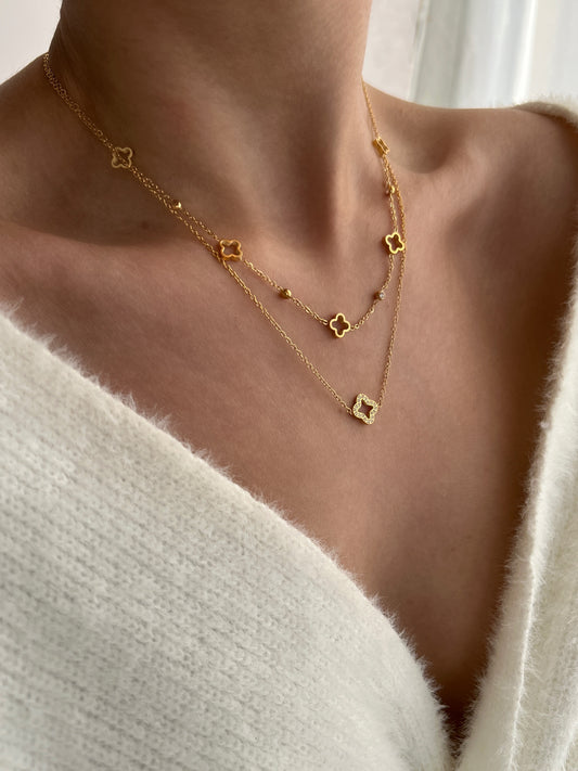 UMO CLOVER NECKLACE